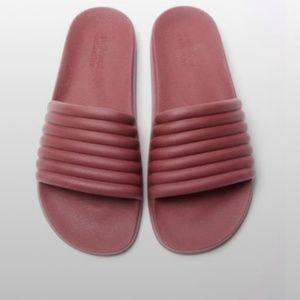 ✨Limited Edition-ReSlides Girlfriend Collective W8/9 Fig/Pink